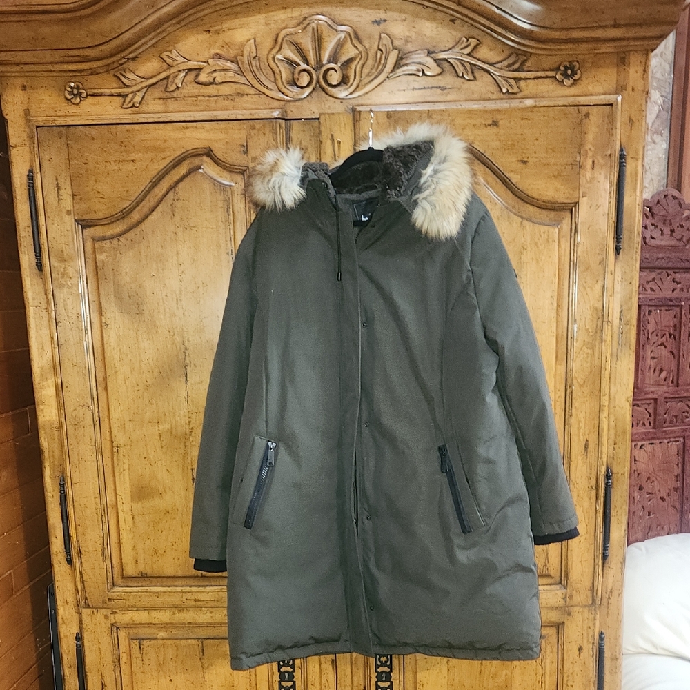 Sam Edelman Faux Fur Trim Parka 2x Green Gently Used